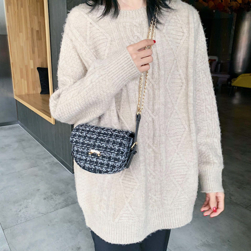 Checked shoulder bag