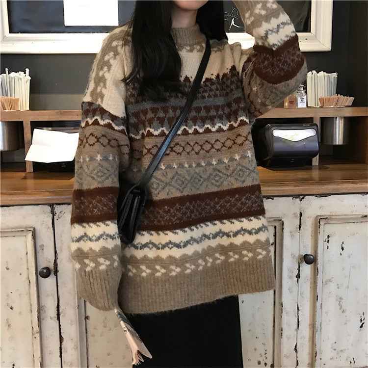 Long-sleeved plus-size jumper top