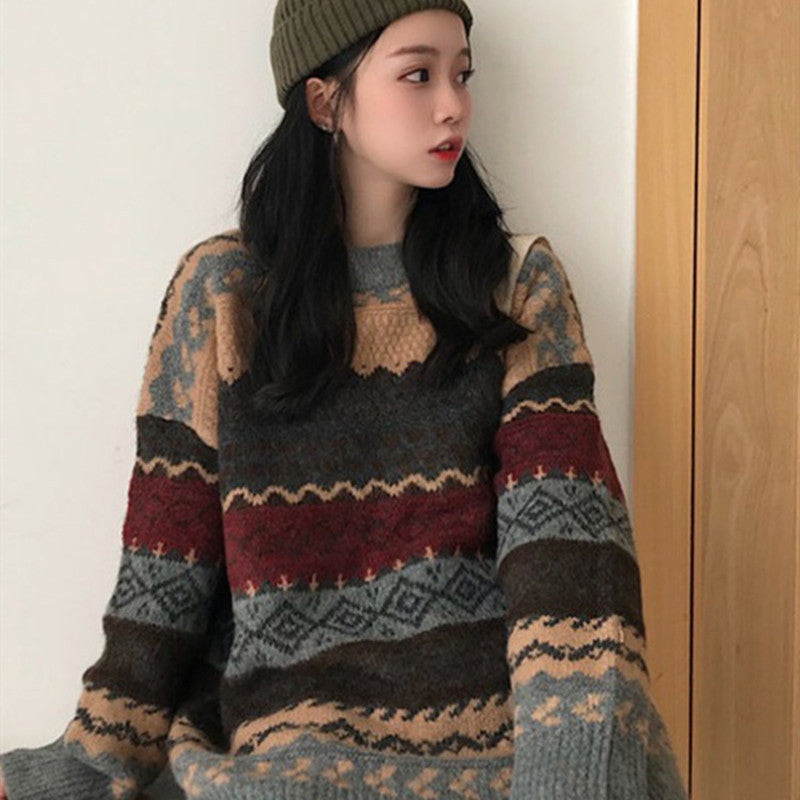 Long-sleeved plus-size jumper top