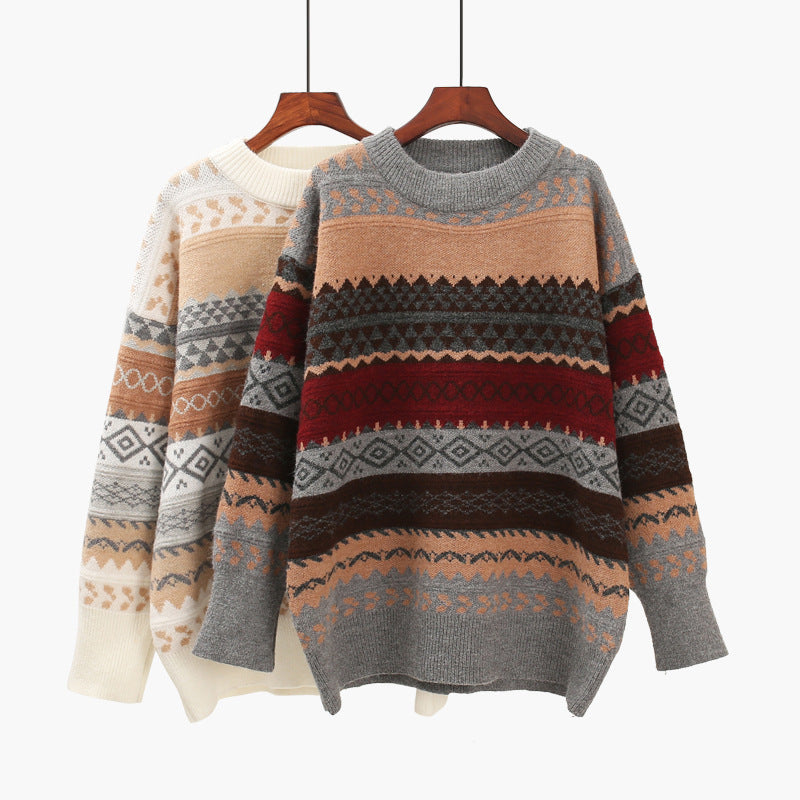 Long-sleeved plus-size jumper top