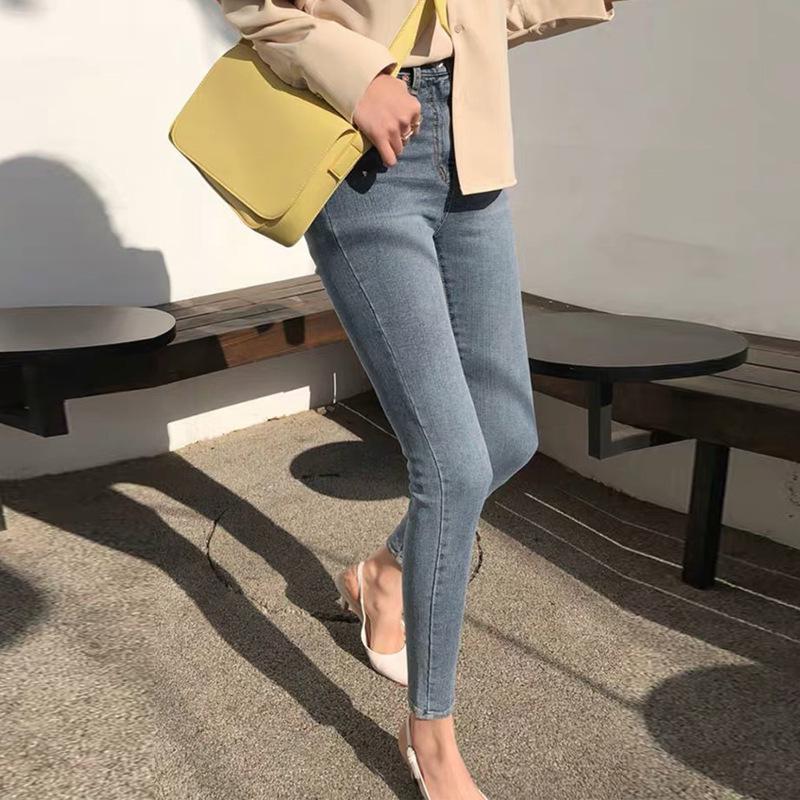 Light skinny jeans
