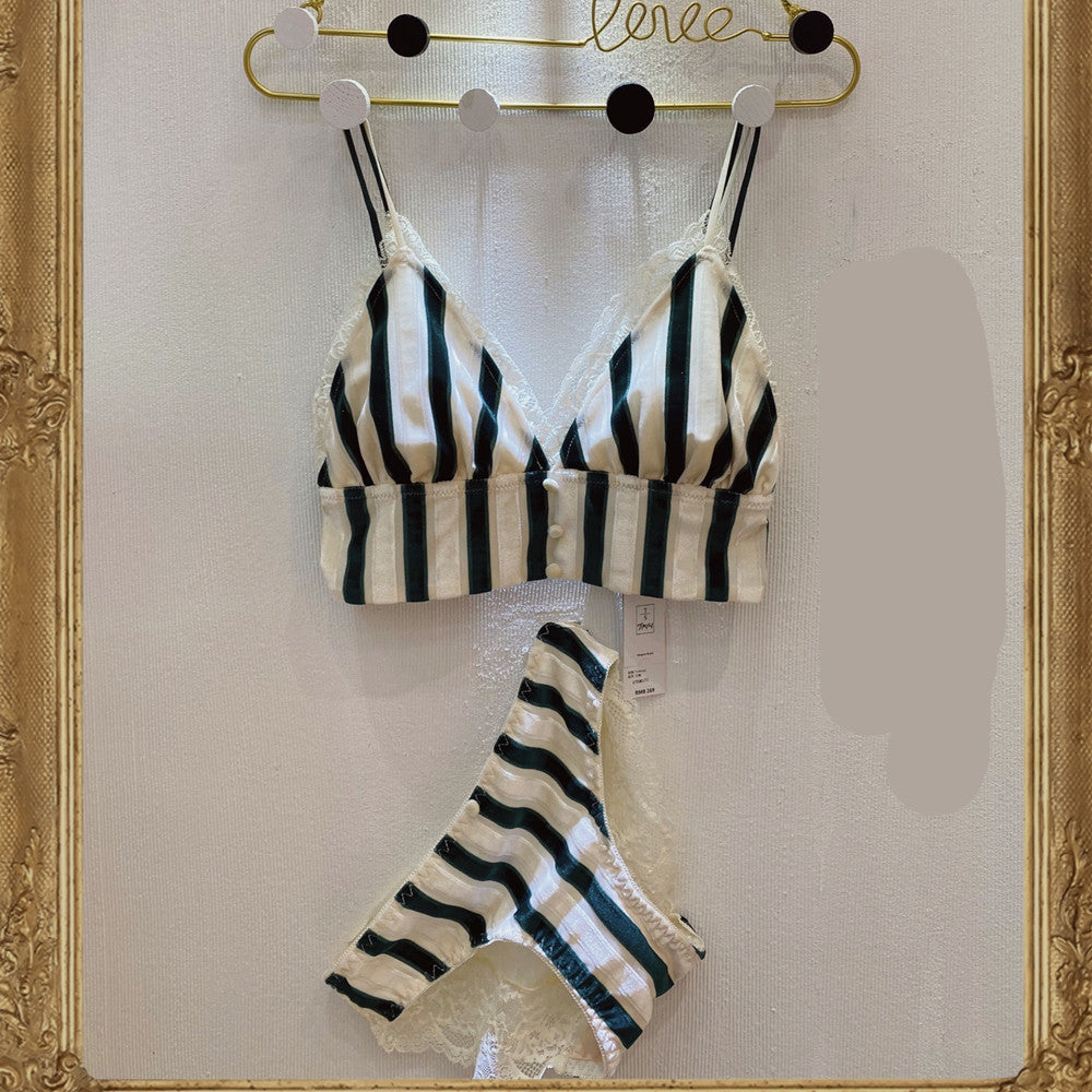 Triangle vest lace bra set