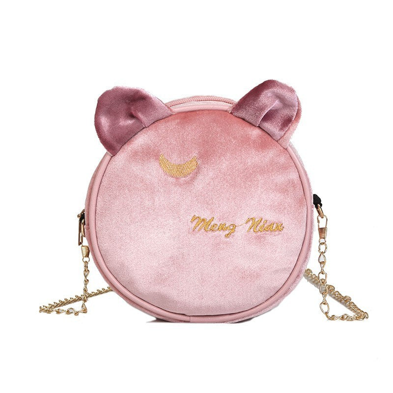 Versatile cross-body chain bag